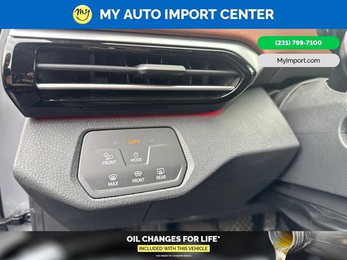 Used 2022 Volkswagen ID.4 Pro S AWD/4WD image 14