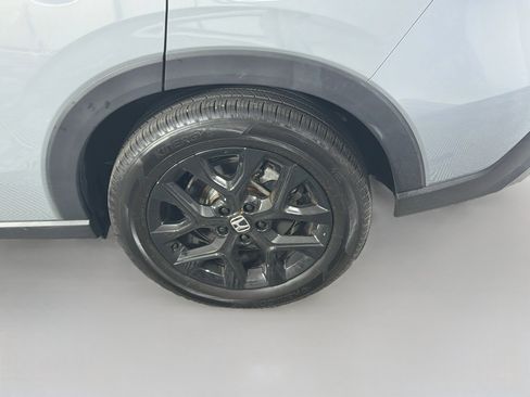 Used 2024 Honda HR-V Sport image 11