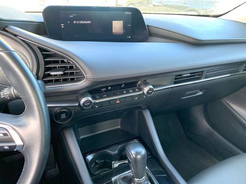 Used 2025 MAZDA MAZDA3 s image 18