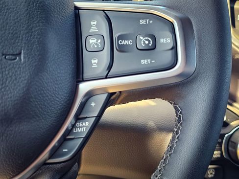 New 2026 RAM 1500 4x4 Crew Cab image 19