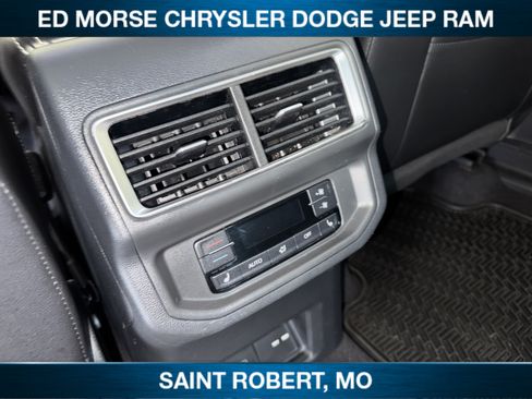 Used 2024 Volkswagen Atlas SEL Premium R-Line AWD/4WD image 26