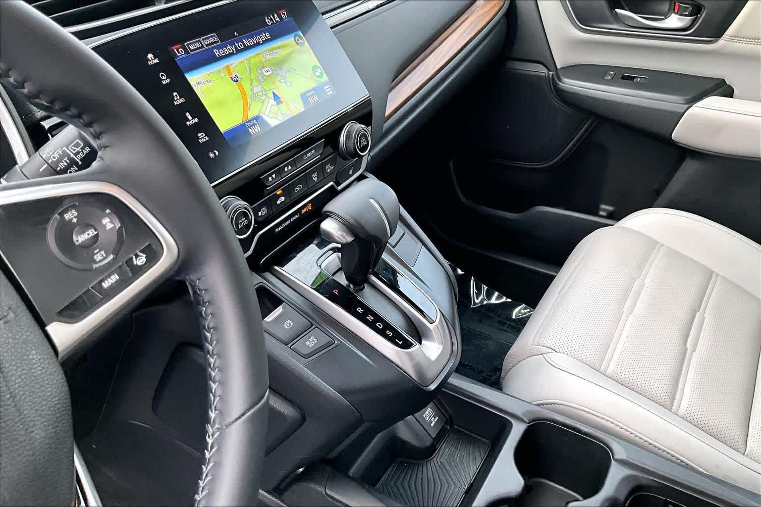 Used 2017 Honda CR-V Touring image 17