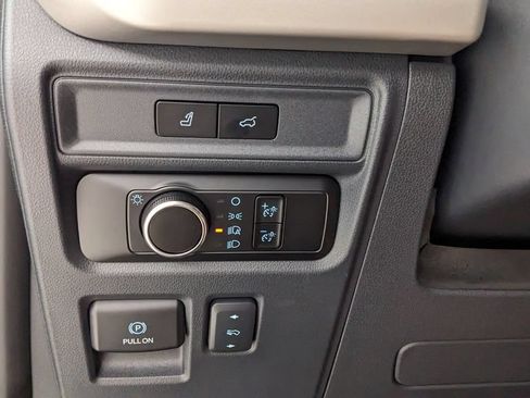 Certified 2023 Ford Expedition XLT AWD/4WD image 21