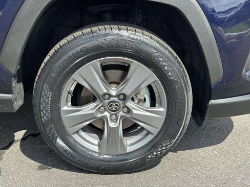 Used 2024 Toyota RAV4 XLE FWD image 26