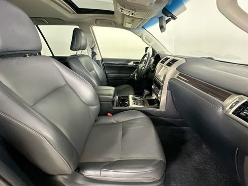 Used 2014 Lexus GX 460 AWD/4WD image 44