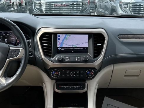 Used 2021 GMC Acadia Denali w/ Denali Ultimate Package AWD/4WD image 24