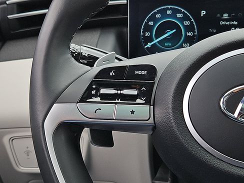 Certified 2023 Hyundai Tucson Limited AWD/4WD image 23
