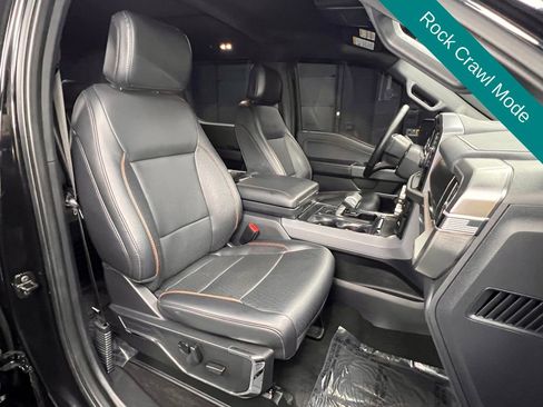 Used 2024 Ford F150 Lariat w/ FX4 Off-Road Package image 7