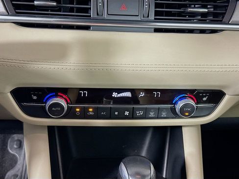 Used 2021 MAZDA MAZDA6 Touring image 16