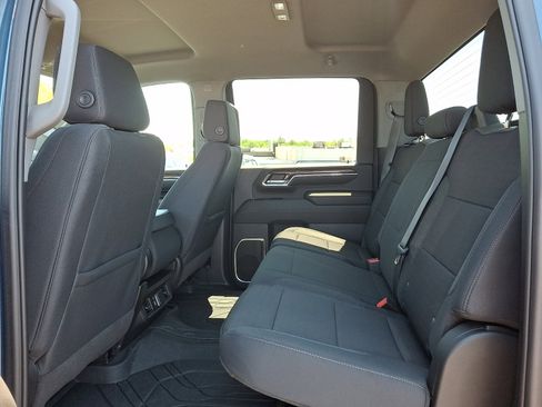 Certified 2024 Chevrolet Silverado 2500 LT w/ Convenience Package AWD/4WD image 10