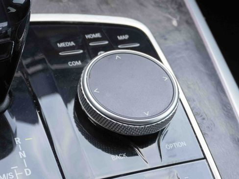 Used 2020 BMW X7 xDrive40i w/ Premium Package image 29