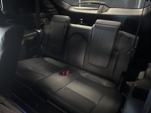 Used 2023 Mitsubishi Outlander SE image 30