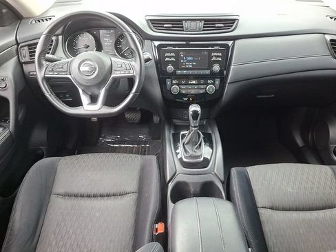 Used 2017 Nissan Rogue SV AWD/4WD image 15