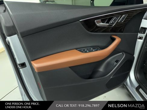 Used 2022 Audi Q8 Premium Plus w/ Premium Plus Package AWD/4WD image 18