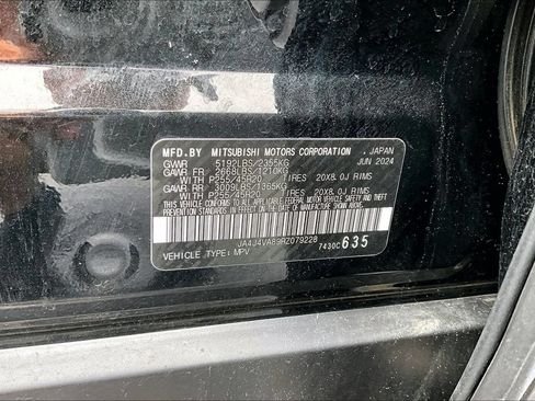 Used 2024 Mitsubishi Outlander SE AWD/4WD image 19
