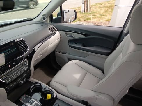 Used 2022 Honda Pilot Touring image 15