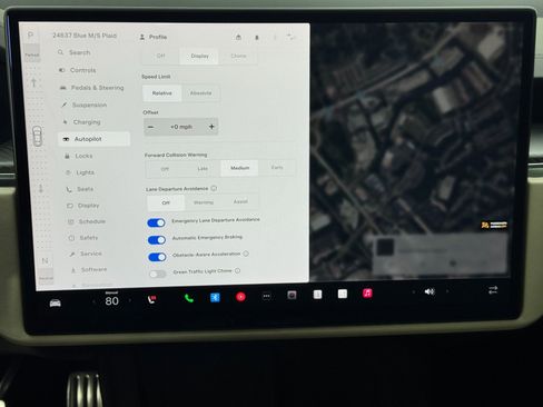 Used 2022 Tesla Model S Plaid image 29