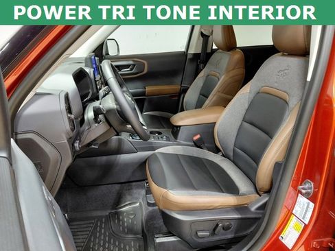 Used 2024 Ford Bronco Sport Outer Banks w/ Topo Graphic Package image 3