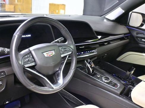 Used 2021 Cadillac Escalade Sport w/ Driver Assist Tech Package image 21