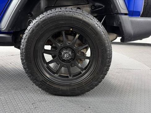 Used 2018 Jeep Wrangler Unlimited Sport S AWD/4WD image 33