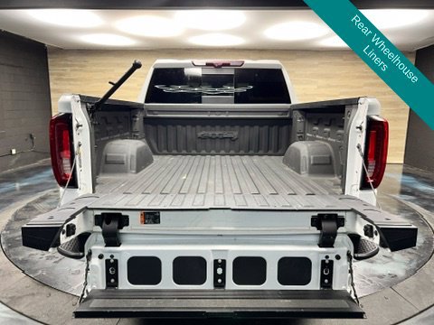Used 2024 GMC Sierra 1500 AT4 w/ Technology Package AWD/4WD image 21