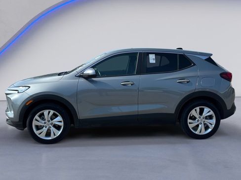 Used 2025 Buick Encore GX Preferred FWD image 3