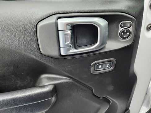 Used 2020 Jeep Wrangler Unlimited Rubicon w/ LED Lighting Group AWD/4WD image 50