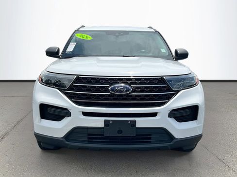 Used 2020 Ford Explorer XLT RWD image 2
