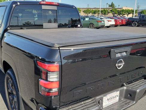 New 2026 Nissan Frontier SV w/ Tow Package RWD image 16