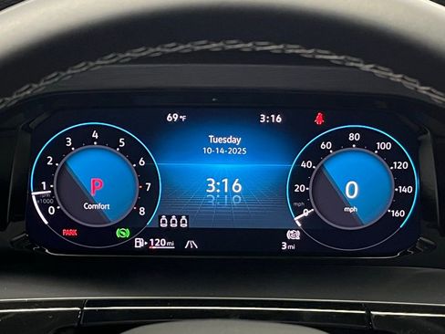 New 2026 Volkswagen Atlas Cross Sport SE image 23