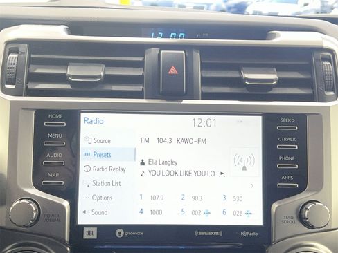 Used 2023 Toyota 4Runner Limited image 16