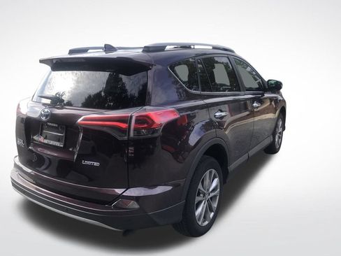 Used 2017 Toyota RAV4 Limited FWD image 4