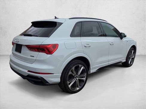 Used 2022 Audi Q3 2.0T Premium Plus image 5