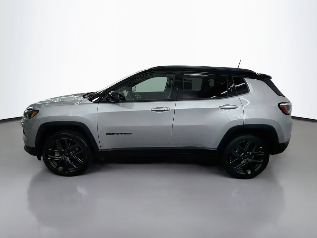 Used 2026 Jeep Compass Limited AWD/4WD image 6