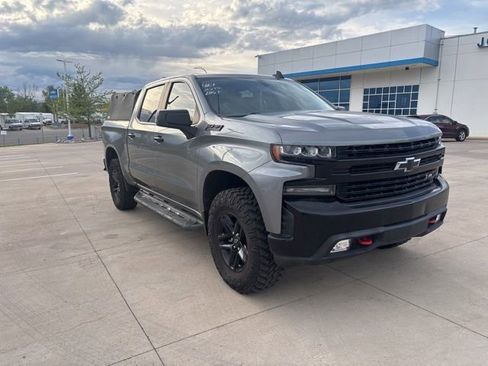 Used 2021 Chevrolet Silverado 1500 LT Trail Boss w/ Bed Protection Package AWD/4WD image 3