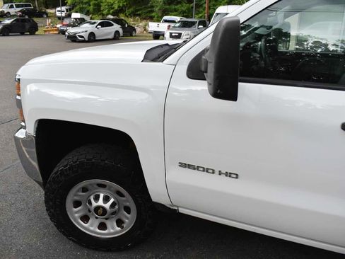 Used 2018 Chevrolet Silverado 3500 W/T RWD image 69