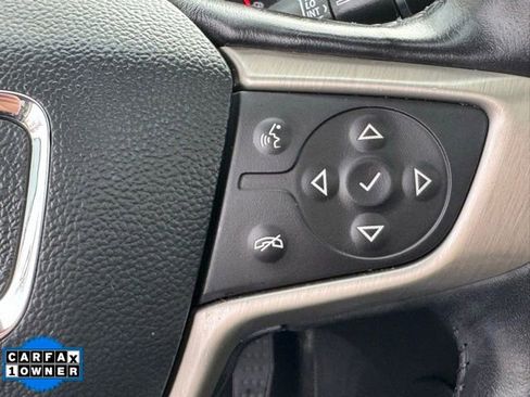 Certified 2022 GMC Acadia Denali w/ Black Diamond Edition image 19