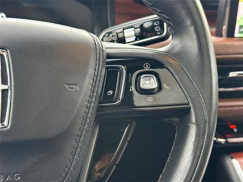 Used 2022 Lincoln Aviator Reserve w/ Equipment Group 201A image 25