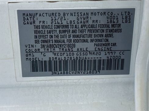 Used 2022 Nissan Sentra SV image 12