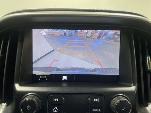 Used 2020 Chevrolet Colorado ZR2 image 17