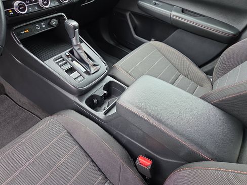 Used 2025 Honda CR-V Sport image 25