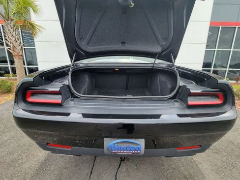 Used 2023 Dodge Challenger R/T Scat Pack RWD image 19