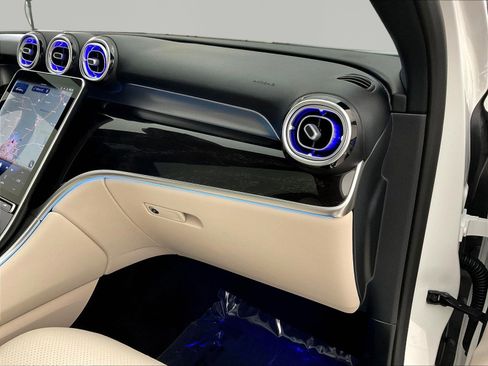 Certified 2026 Mercedes-Benz GLC 300 4MATIC image 26