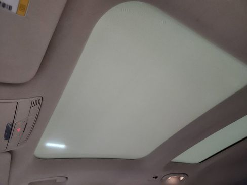 Used 2019 Mercedes-Benz GLC 300 image 45