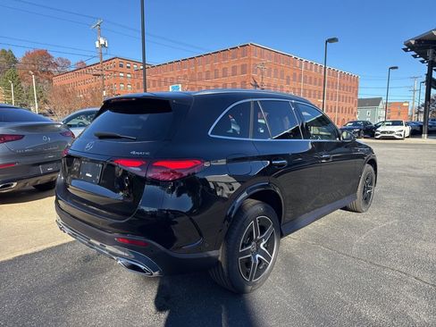 New 2026 Mercedes-Benz GLC 300 4MATIC image 9