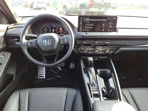 Certified 2025 Honda Accord Sport image 20