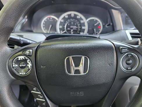 Used 2013 Honda Accord LX image 10