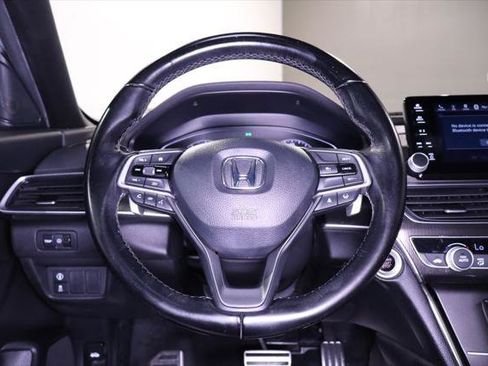 Used 2022 Honda Accord Sport image 17