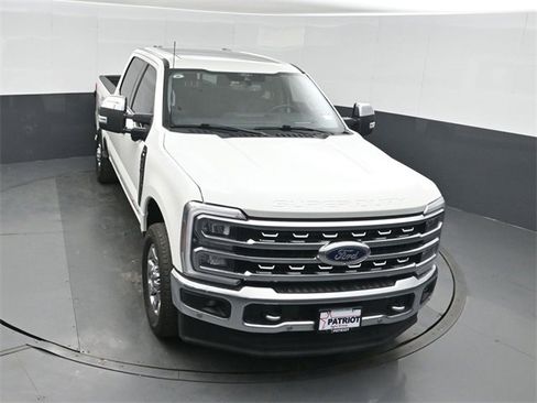 Used 2024 Ford F250 Lariat w/ Lariat Ultimate Package image 35