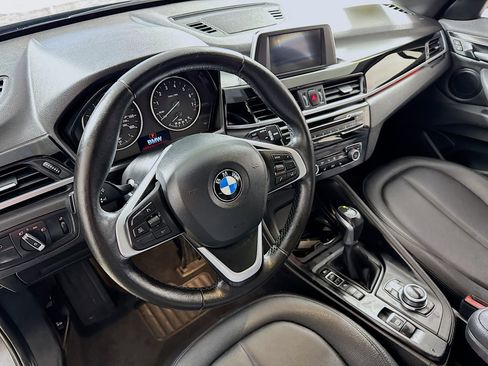 Used 2017 BMW X1 xDrive28i image 13